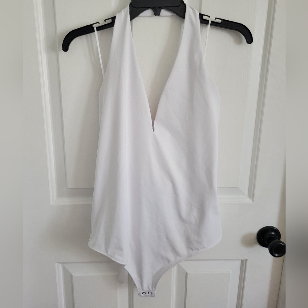 Express Body Contour White Halter Bodysuit Large Plunge Neck Snap Closure